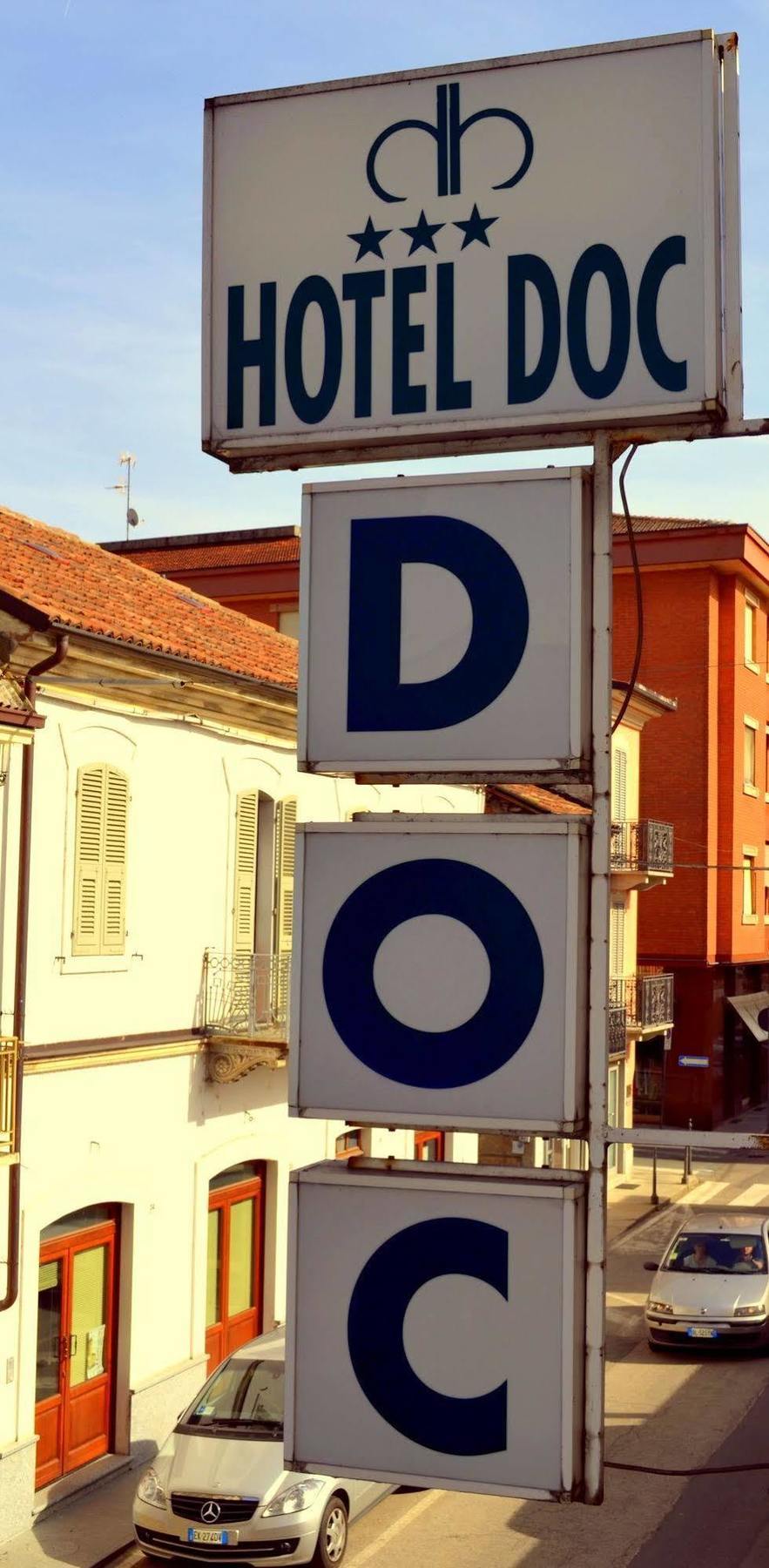 Hotel Doc กาเนลลี ภายนอก รูปภาพ
