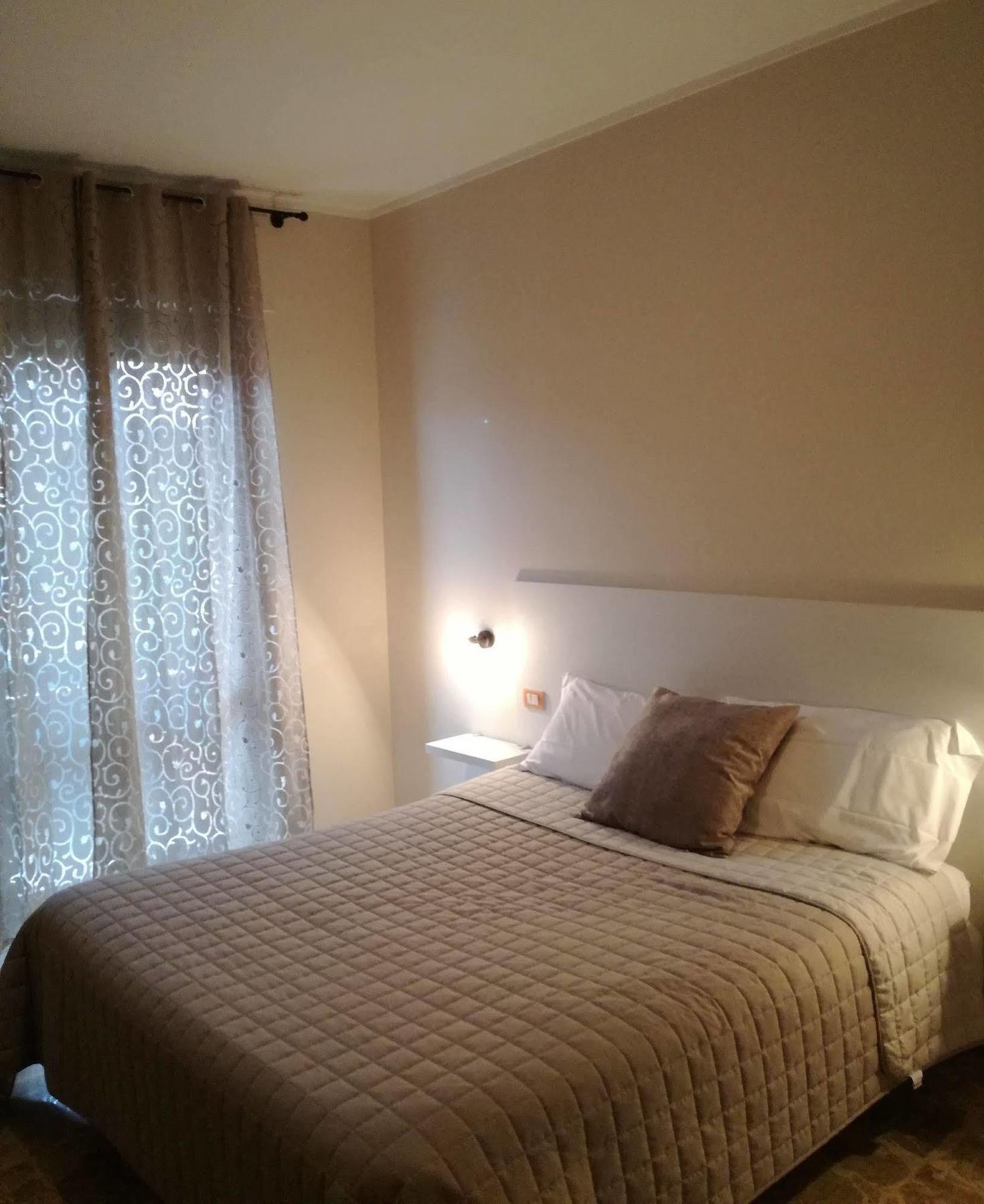 Hotel Doc กาเนลลี ภายนอก รูปภาพ